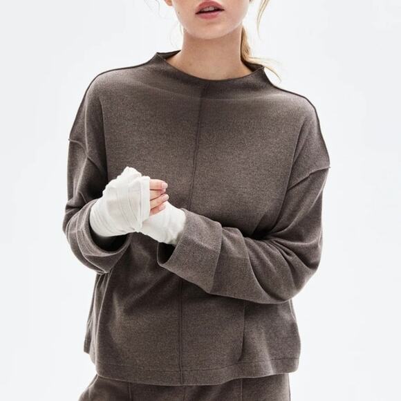 NEW WITH TAGS H&M Sweater XS Dark Beige Melange - Picture 1 of 16